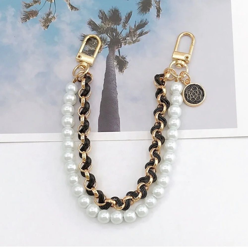 Decorative Accesories 